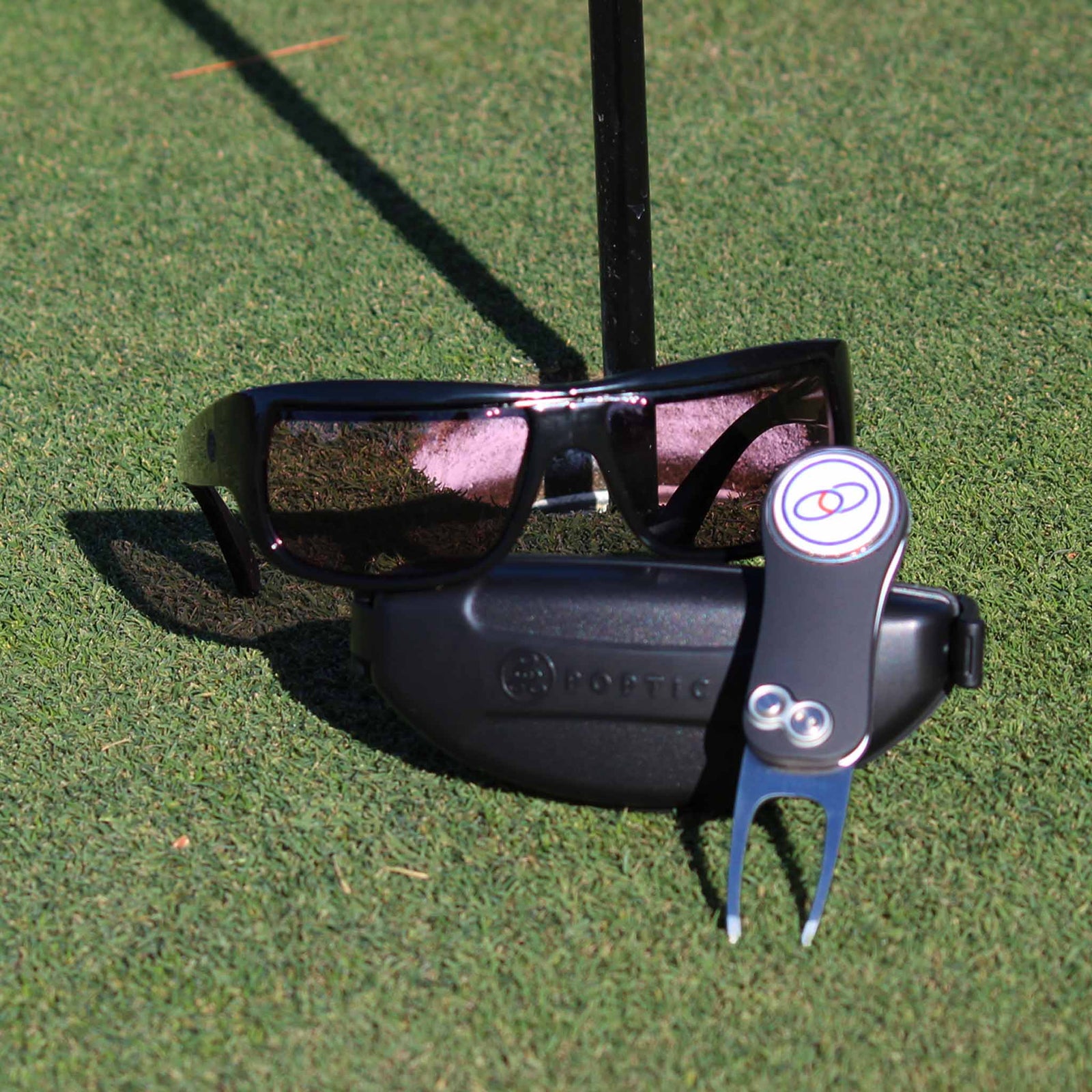 Pitchfix Hybrid 2.0 Divot Tool with Ball Marker and Gift Box